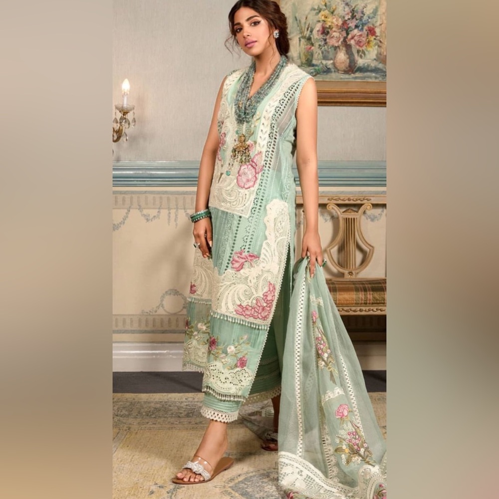 Pakistani L/Indian Designer Outfit. - image 1